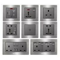 Prise murale PC ignifuge standard britannique moderne, double pôle 250V 13A/15A, 2 prises IP41, durable, 2 ports USB-A + 2 ports USB-C, EWeLink