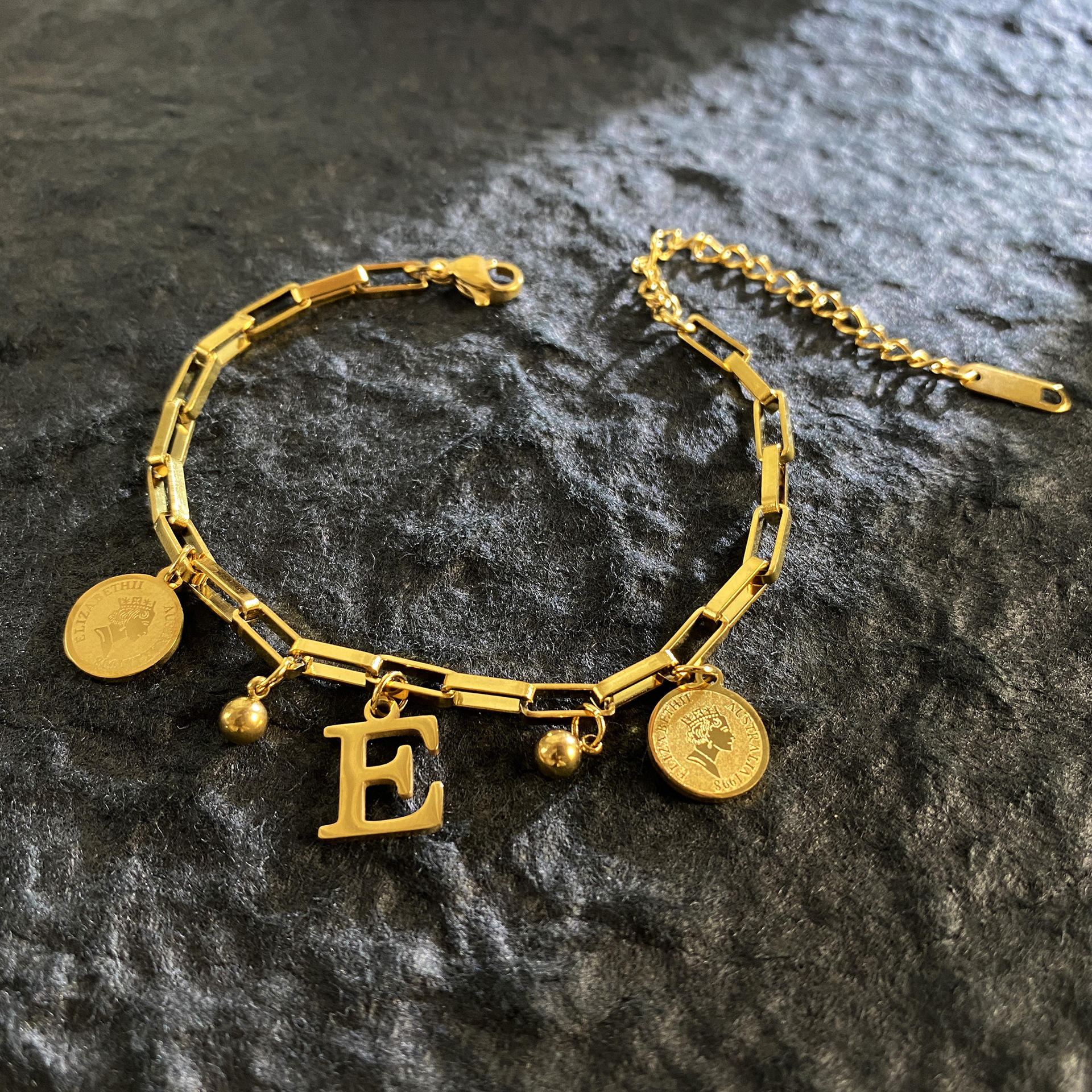 โกลด์+อี