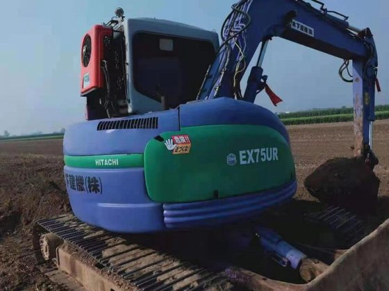 Hitachi EX75UR Mini Excavator, 7.5 Ton, Japan Original, Low Price
