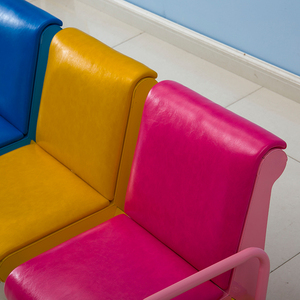 Silla Triangular para Tres Personas, para Sala de Espera, Uso Escolar, Pediátrico, Hospitalario y de Educación Temprana - Product Image 5