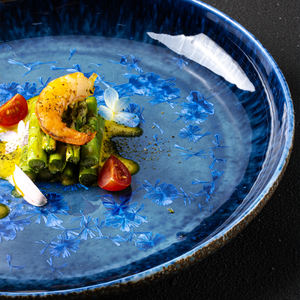 Assiettes creuses en céramique bleues à bord oblique pour restaurant, fabricant de céramique, hôtel, café, brunch, restauration fine, salade - Product Image 4