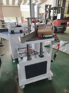 JUNDE Small 2.2KW Pneumatic CNC Aluminum and UPVC Profiles End Milling Machine for Window and door <b>Frames</b> Processing - Product Image 3