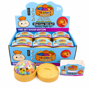 Jouets en PU souple en forme <span class=keywords><strong>de</strong></span> dumpling en gros avec présentoir <span class=keywords><strong>de</strong></span> comptoir pour magasins <span class=keywords><strong>de</strong></span> jouets et supérettes - Product Image 4