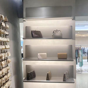 Kainice Présentoir à chaussures personnalisé <span class=keywords><strong>pour</strong></span> la vente au détail <span class=keywords><strong>Bar</strong></span> éclairé par LED Étagère <span class=keywords><strong>murale</strong></span> en acier inoxydable Décoration intérieure <span class=keywords><strong>pour</strong></span> la vente de magasins - Product Image 4