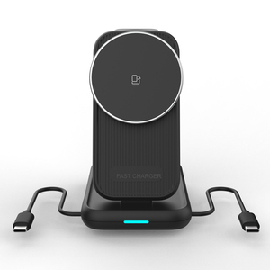 Soporte de cargador magnético inalámbrico 4 en 1 plegable de carga rápida de 15W para iPhone / Apple Watch / AirPods / <span class=keywords><strong>Android</strong></span> - Product Image 1