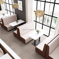 Ensemble de banquettes de restaurant en cuir blanc moderne, mobilier commercial pour café, canapé demi-cercle et table à manger en marbre artificiel