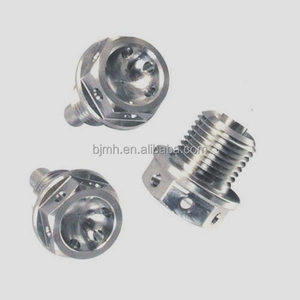 टाइटेनियम मिश्र धातु हेक्सागोनल फ्लैंज स्टड क्लास <span class=keywords><strong>10</strong></span> पॉलिश/pvd anodized - Product Image 1