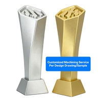 Service d'usinage sur mesure : Trophée métallique créatif à colonne torsadée pour récompenser les employés d'entreprise exceptionnels, avec graphiques imprimés UV