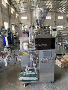 Machine de conditionnement verticale pour sachets de thé en feuilles avec étiquetage à fil, pour emballages triangulaires en papier - Product Image 2