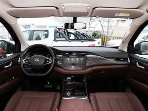 Camioneta Diésel 4x4 Dongfeng <span class=keywords><strong>Nissan</strong></span> RICH7 2.3T, Nueva, Económica, 2026, en Venta, Volante a la Izquierda, Cámara Trasera, Interior <span class=keywords><strong>de</strong></span> Cuero Oscuro - Product Image 6