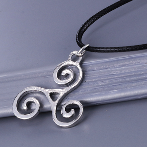 Collar de Bisutería de Moda, Aleación de Zinc, Estilo Vintage, con Colgante <span class=keywords><strong>Triskele</strong></span> Triskelion de Teen Wolf, con Cadena de Cuerda, Unisex, Diseño Allison Argent - Product Image 6