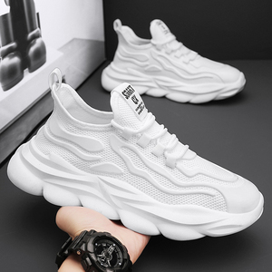 Nuovo arrivo scarpe da passeggio in stile scarpe da ginnastica in pizzo lavorato a maglia da uomo scarpe sportive casual personalizzate da corsa sneakers in maglia - Product Image 1
