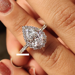 Bague élégante en diamant de laboratoire conçue pour un éclat et une brillance maximales avec un ajustement confortable pour les femmes d'Inde - Product Image 5