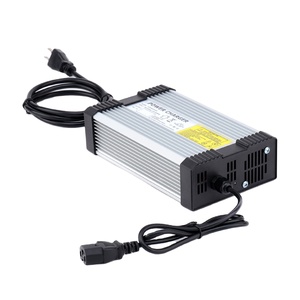 <span class=keywords><strong>Chargeur</strong></span> YZPOWER Haute Qualité 58,8V 8A 9A 10A pour <span class=keywords><strong>Batterie</strong></span> au <span class=keywords><strong>Lithium</strong></span> <span class=keywords><strong>48V</strong></span> 14S Trottinette Électrique Vélo Électrique Moto Charge Rapide - Product Image 1