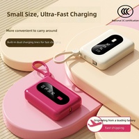 Batterie externe universelle en plastique de grande capacité avec câble intégré, charge super rapide 22,5 W, 10000 mAh, vente en gros