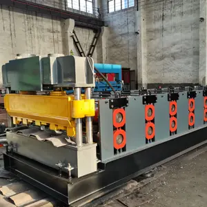 Goede Kwaliteit Verzending Container Paneel Bord Metalen Profiel Rolvormmachine Auto Board Making Machine
