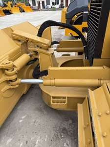 Bulldozer CAT D5K d'occasion à vendre, haute qualité, faible nombre d'heures de travail, modèle 2023, pompe et moteur inclus - Product Image 2