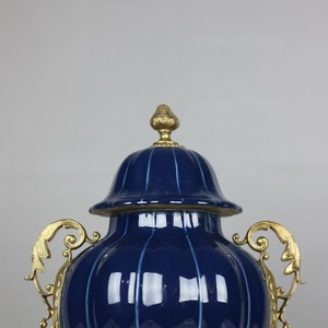 Jingdezhen ufficiale forno blu High end antico palazzo in porcellana vaso ornamento asta reale in ceramica - Product Image 2
