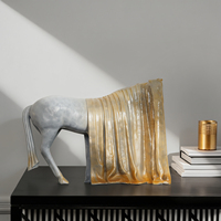 Sculpture d'animal en métal, cheval, décoration d'anniversaire, décoration de la maison, design Art Déco, style moderne et simple, ornement de table de haute qualité