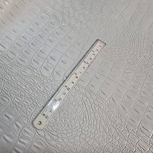 Cuir PU microfibre décoratif avec options d'épaisseur pour la fabrication de sacs, la rembourrage de canapés et de chaises, échantillon gratuit - Product Image 4