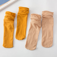 Haute Qualité Bonbons Couleur Femmes Coton D'été Bonbons Nude Couleur Mignon Filles Chaussettes Mince Nylon Designer Slouch Chaussettes pour Femmes