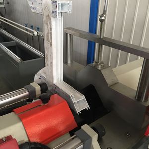 เครื่องตัดเลื่อยตัดรูปประตูหน้าต่างพีวีซี <span class=keywords><strong>upvc</strong></span> - Product Image 3