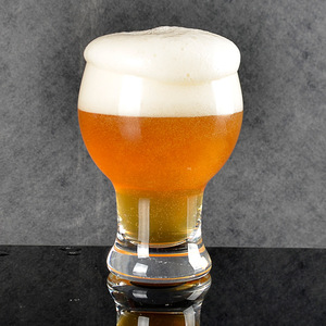 Ensemble de verres à bière avec logo personnalisé, comprenant 4 verres à bière artisanale et 1 palette en bois, verres à bière Libbey de 16 oz - Product Image 2