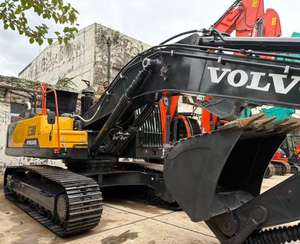 Excavatrice sur chenilles Volvo EC380DL d'occasion, modèle 2023, 38 tonnes, puissance 215 kW, godet de 1,9 m, bon état, machine prête pour inspection vidéo - Product Image 3