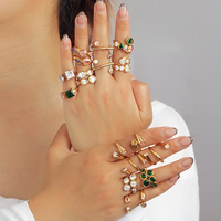 Nouvelle bague tendance en pierre naturelle, motif floral géométrique, en acier inoxydable plaqué or 18 carats, ajustable, ouverte, avec breloque pour femme