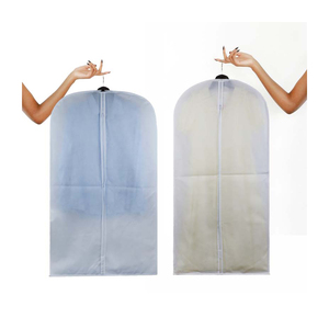 Logo personnalisé housse de vêtement pour vêtements housse anti-poussière sac de couverture pliable non tissé pour vêtements - Product Image 1