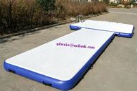 Plateforme flottante gonflable sur mesure en PVC Drop Stitch avec échelle en acier inoxydable