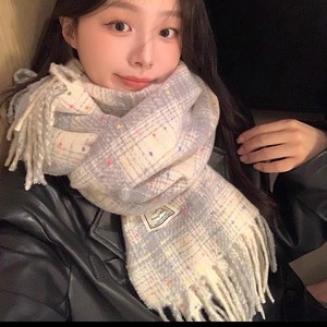 Winter white checkered <b>scarf</b> versatile and warm temperament <b>scarf</b> - Product Image 1