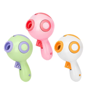 Distributeur de nourriture pour chat moderne et écologique 2-en-1 avec lanceur de jouets pour animaux de compagnie et pointeur infrarouge et laser pour l'entraînement - Product Image 1