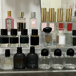 Coffret Échantillon de <span class=keywords><strong>Parfum</strong></span> Compact et Portable – Sélection d'Arômes Fruités et Épicés en Spray, Idéal pour Petits Voyages ou Cadeaux - Product Image 4