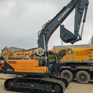 Excavatrice sur chenilles Hyundai Robex 215-9 Jaune, équipement de construction hydraulique - Product Image 1