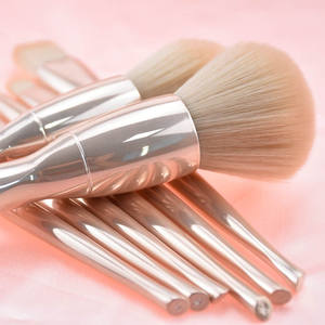 Nueva moda, 8 Uds., juego <span class=keywords><strong>de</strong></span> <span class=keywords><strong>brochas</strong></span> cosméticas, <span class=keywords><strong>brochas</strong></span> deslumbrantes <span class=keywords><strong>de</strong></span> lujo para sombra <span class=keywords><strong>de</strong></span> <span class=keywords><strong>ojos</strong></span>, base <span class=keywords><strong>de</strong></span> rubor, técnica <span class=keywords><strong>real</strong></span>, <span class=keywords><strong>brochas</strong></span> <span class=keywords><strong>de</strong></span> maquillaje - Product Image 4