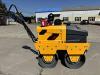 Super Promotions 530kg 650 Modèle Mini Rouleau De Route Avec Moteur Diesel Double Tambour Compacteur À Main Mini Rouleau De Route