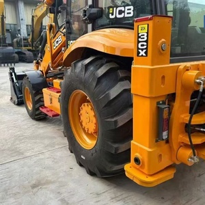 Chargeuse compacte sur pneus JCB 3CX neuve avec moteur et pompe, en excellent état, prix d'une excavatrice sur roues - Product Image 4