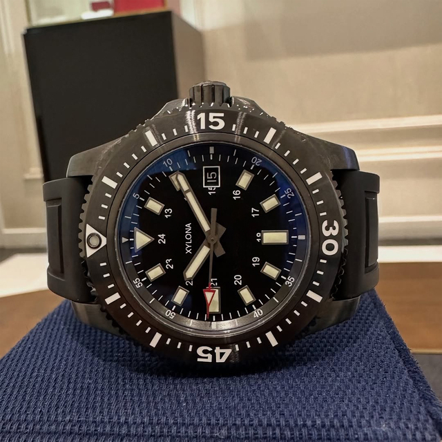 44mm Mechanical Watch for Men Automatic Watch with Stainless Steel Rubber Strap Date Display with Glow-in-the Dark Coated Scale