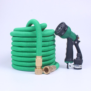 Tuyau d'arrosage extensible vert 25FT 100FT avec buse de pulvérisation pour lavage de voiture et arrosage - Product Image 1