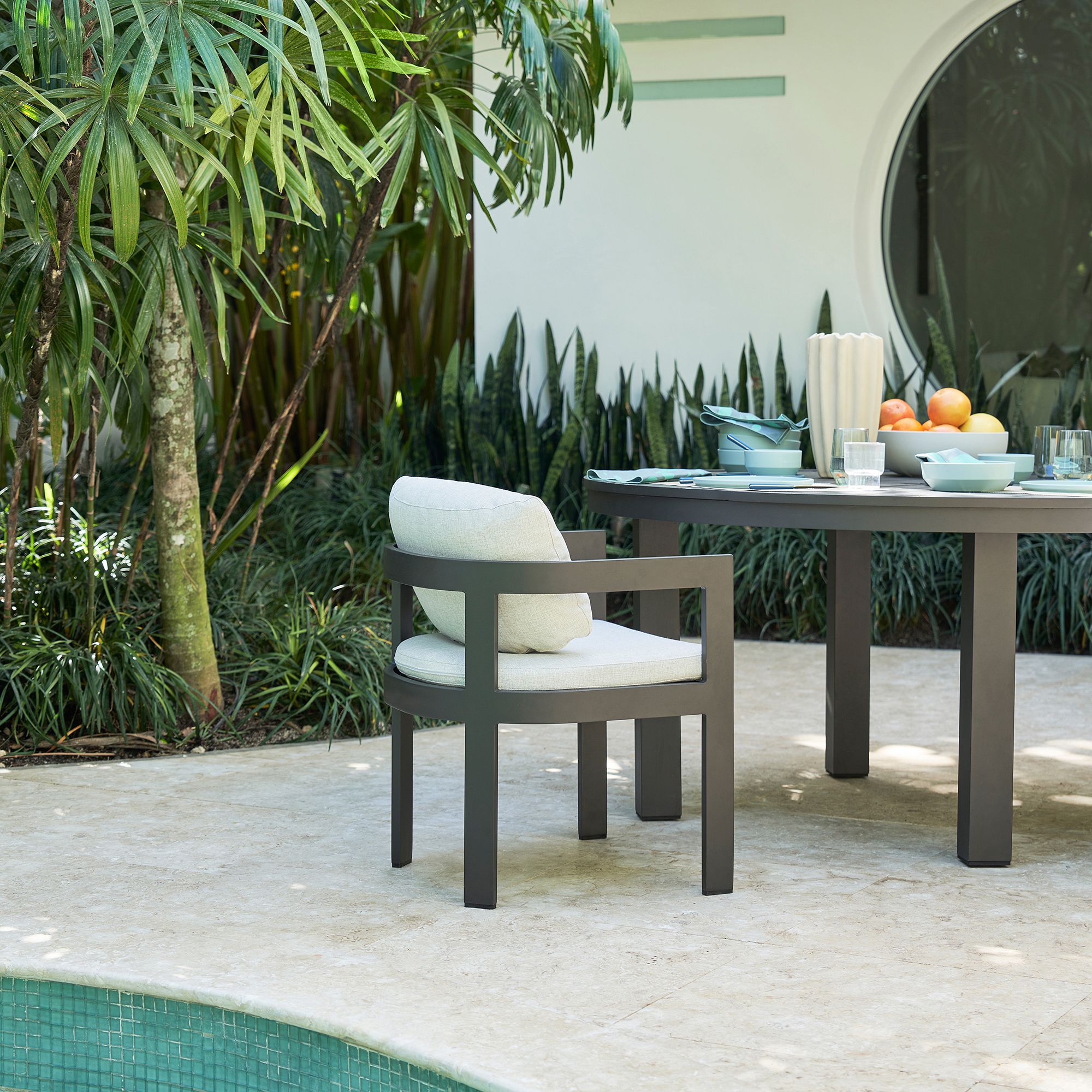 Patio furniture Outdoor backyard garden Aluminum alloy dining tables round