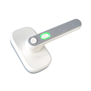 หวีขนแมว Og Cat Ion แบบทำความสะอาดตัวเอง วัสดุ ABS ปลอดภัย ลดไฟฟ้าสถิต ขนสัตว์เลี้ยงนุ่มสลวย - Product Image 1