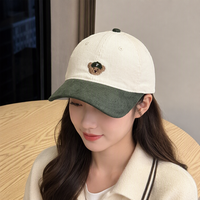 Casquette de baseball en velours côtelé avec broderie d'ours de dessin animé, à large bord, douce et réglable, pour femme, automne-hiver