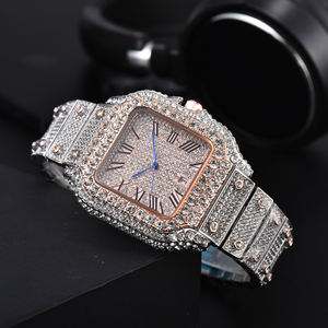 Reloj de Cuarzo de Lujo para Hombre, con Incrustaciones de Cristal, Tono Dorado, Esfera Cuadrada con Números Romanos, Calendario - Product Image 4