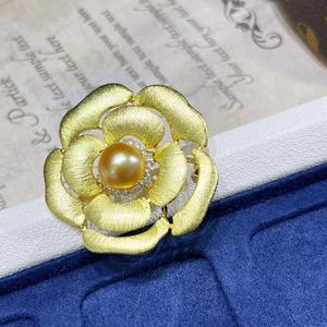 Nouvelle collection d'été de Nanyang Golden Pearl Fashion, broche de poitrine à fleurs de camélia, accessoires avec broche en perle de mer, motif numérique - Product Image 2