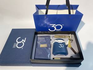 Wholesale Business Luxury Customizable PU Leather A5 <b>Notebook</b> Gift <b>Set</b> With Pen, Thermal Mug and USB - Product Image 2