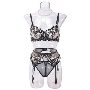 WG nuova serie di ricami trasparenti che stuzzica la tentazione Set di biancheria intima sessuale Sexy Set 3 pezzi Lingerie Dame - Product Image 5