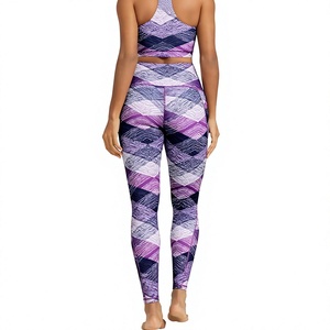 Leggings de yoga pour femmes de haute qualité, personnalisés, solides, à taille haute, doux, respirants, en spandex/nylon, longueur intégrale, forme en V - Product Image 2