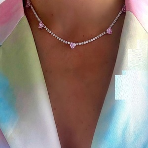 Regalo <span class=keywords><strong>di</strong></span> san valentino moda colorato cuore rosa bianco <span class=keywords><strong>di</strong></span> alta qualità ghiacciato fuori Bling CZ catena da Tennis collana <span class=keywords><strong>di</strong></span> cuore gioielli da donna - Product Image 2