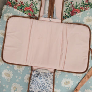 OEM Chine Vente en gros Couches à langer portables jetables <span class=keywords><strong>de</strong></span> haute qualité pour bébé Couches étanches à <span class=keywords><strong>prix</strong></span> compétitif - Product Image 5